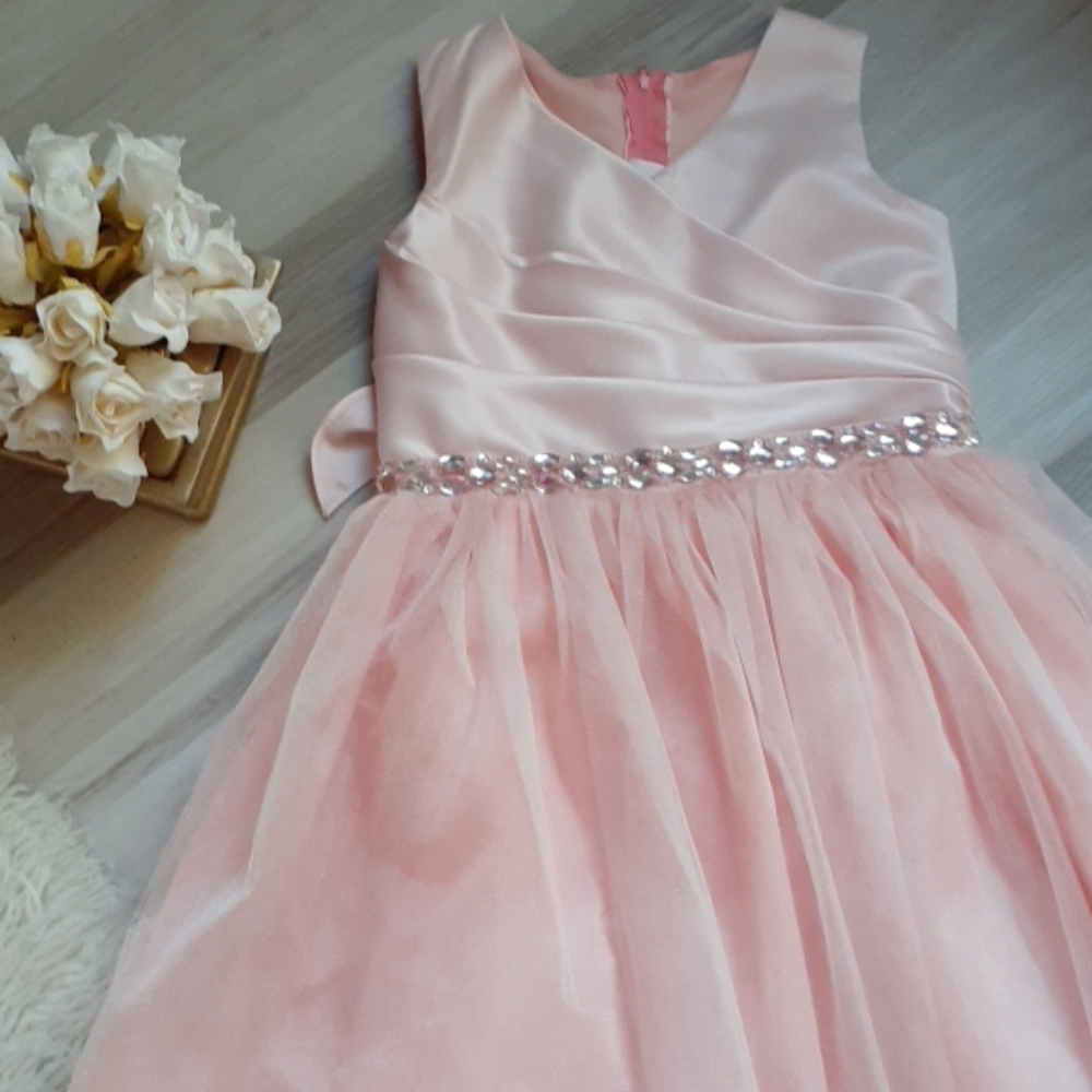 Peach dress - Picture 2 of 3